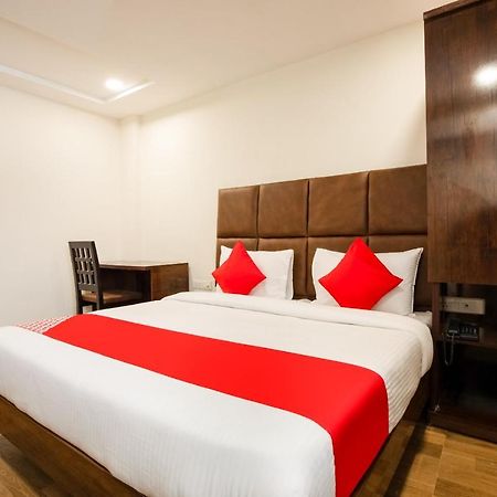 Oyo 71689 Hotel S Pride Индор Екстериор снимка