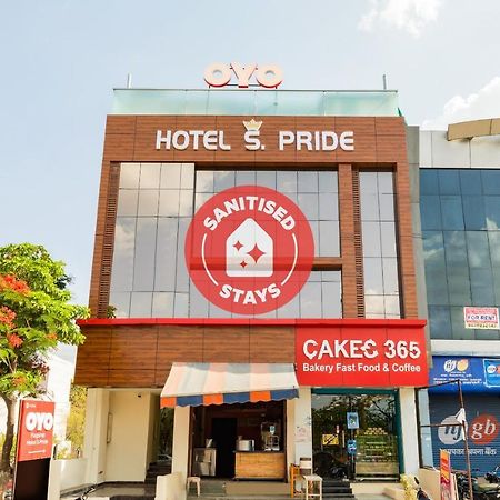 Oyo 71689 Hotel S Pride Индор Екстериор снимка